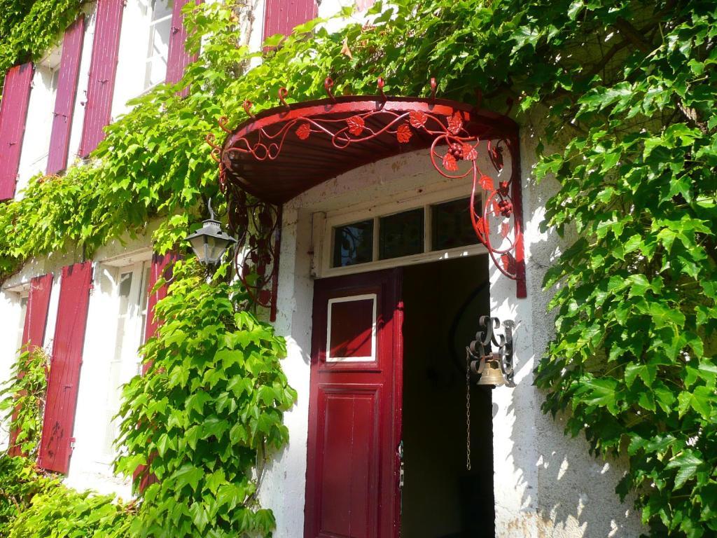 Chambres D'Hotes Et Roulotte Au Bonheur Du Parc Le Breuil  Exterior foto